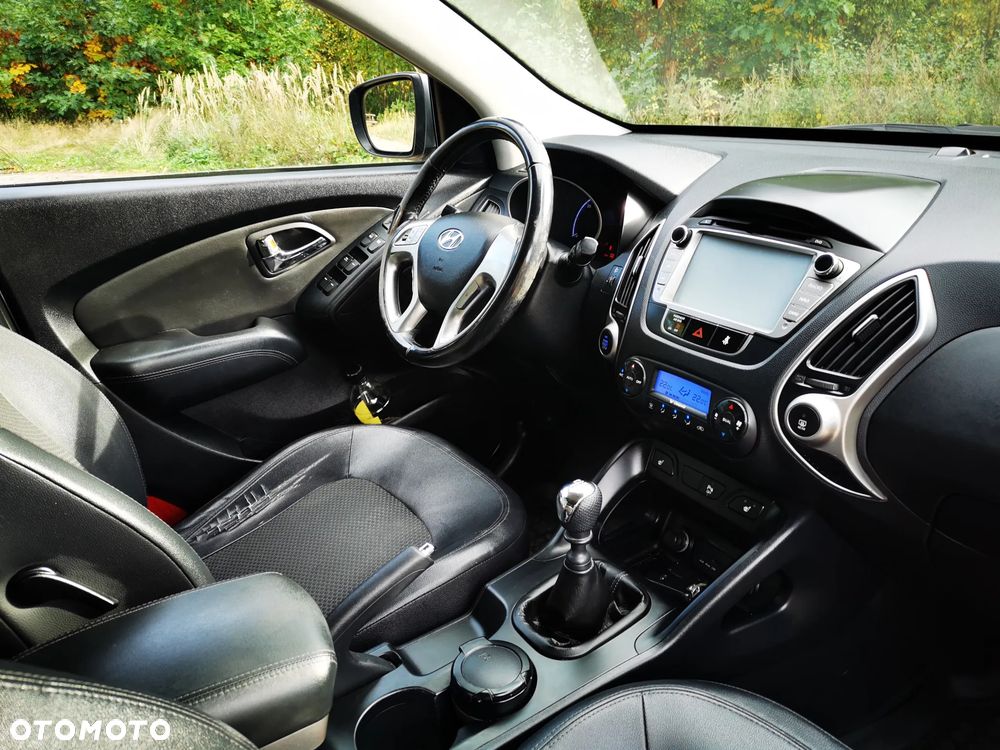 Hyundai ix35 - 11