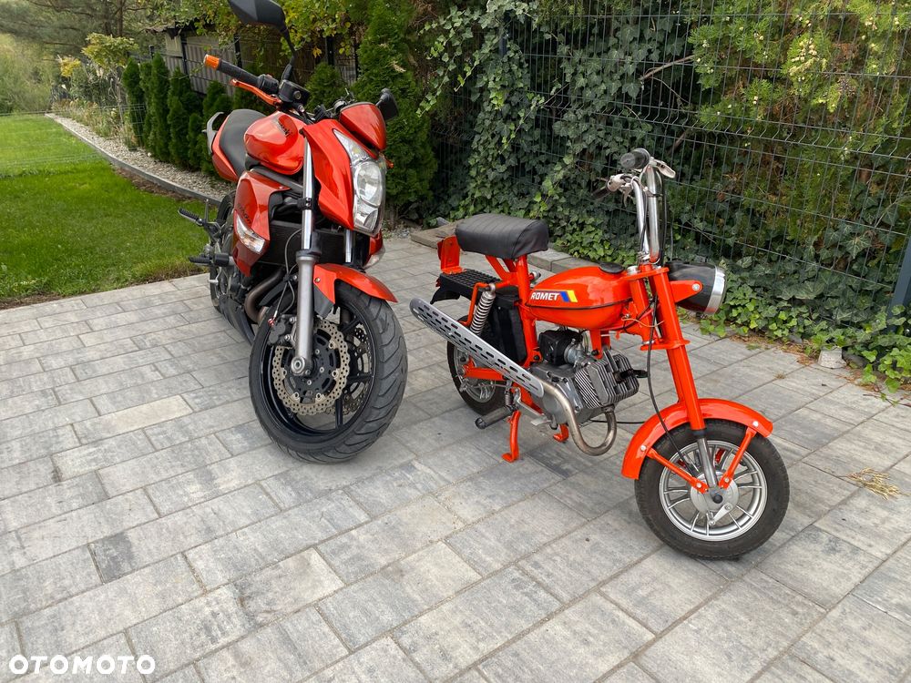 Kawasaki ER - 1