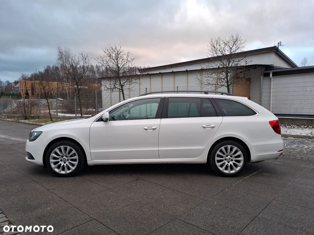 Skoda Superb 2.0 TDI Green tec Elegance - 6