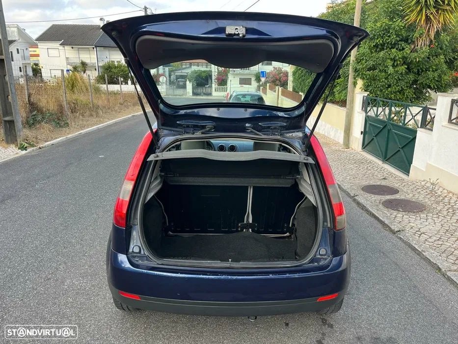Ford Fiesta 1.25 Techno - 6