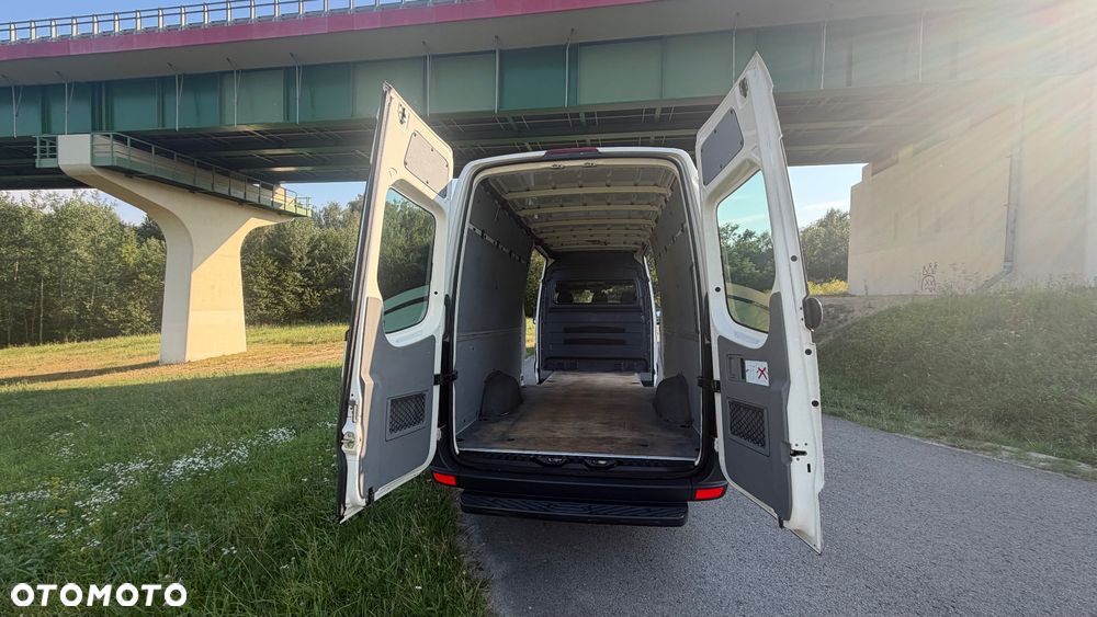 Mercedes-Benz Sprinter - 29