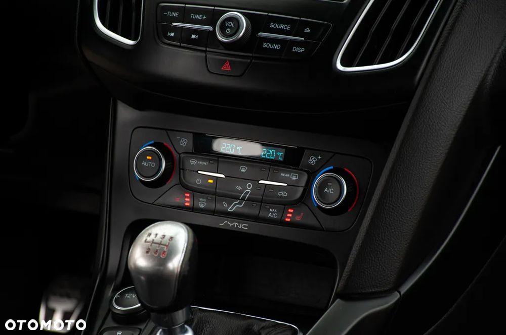 Ford Focus 2.0 TDCi ST mit Leder-Exclusiv-Paket - 21