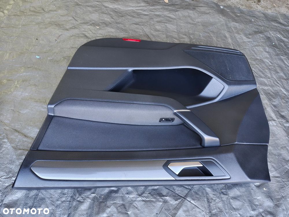 VW Touran III boczek drzwi prawy przód EUROPA - 2