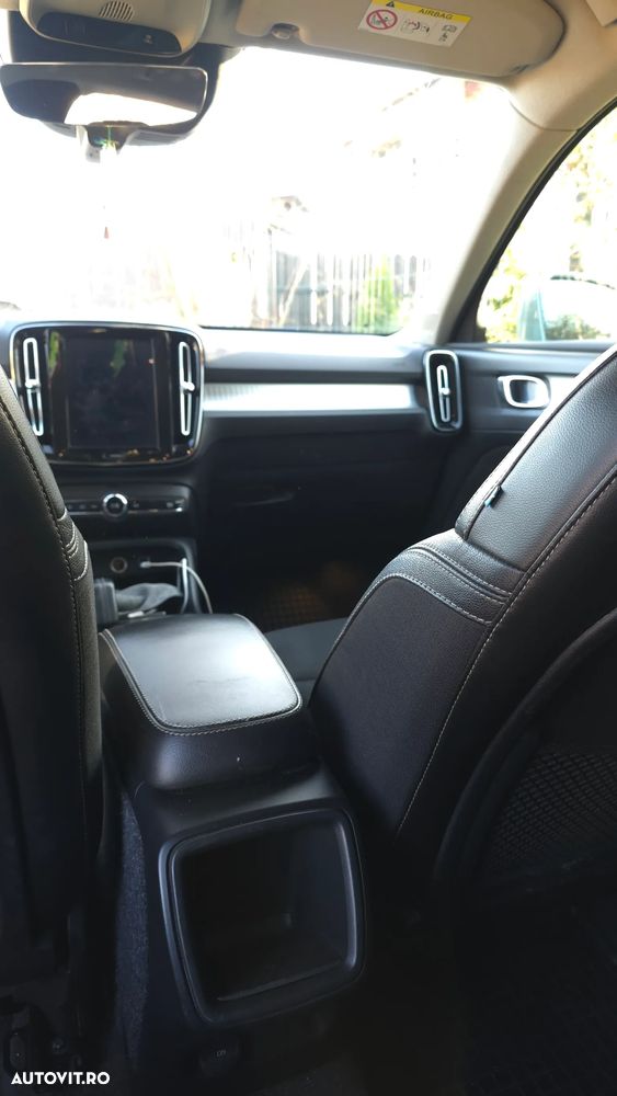 Volvo XC 40 D3 Geartronic - 8