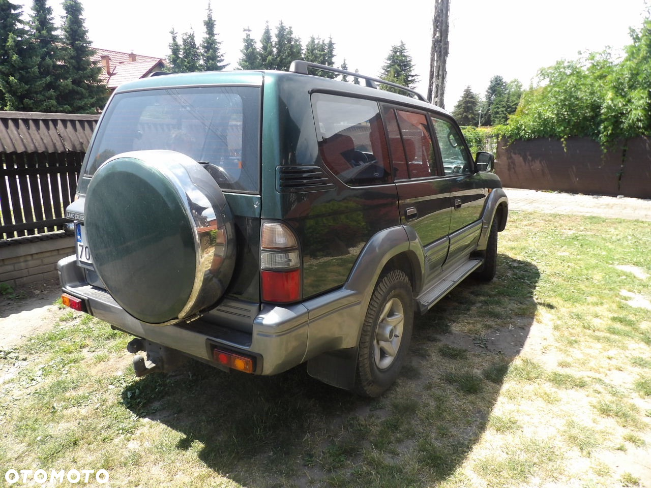 Toyota Land Cruiser - 2