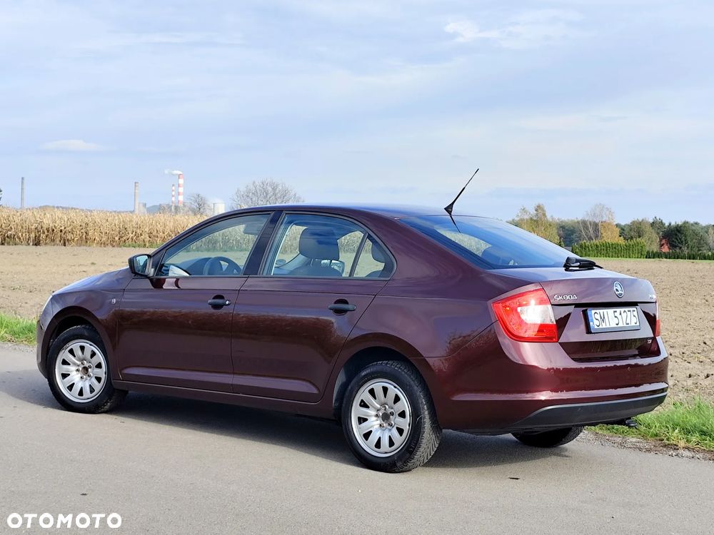 Skoda RAPID 1.2 TSI Edition - 18