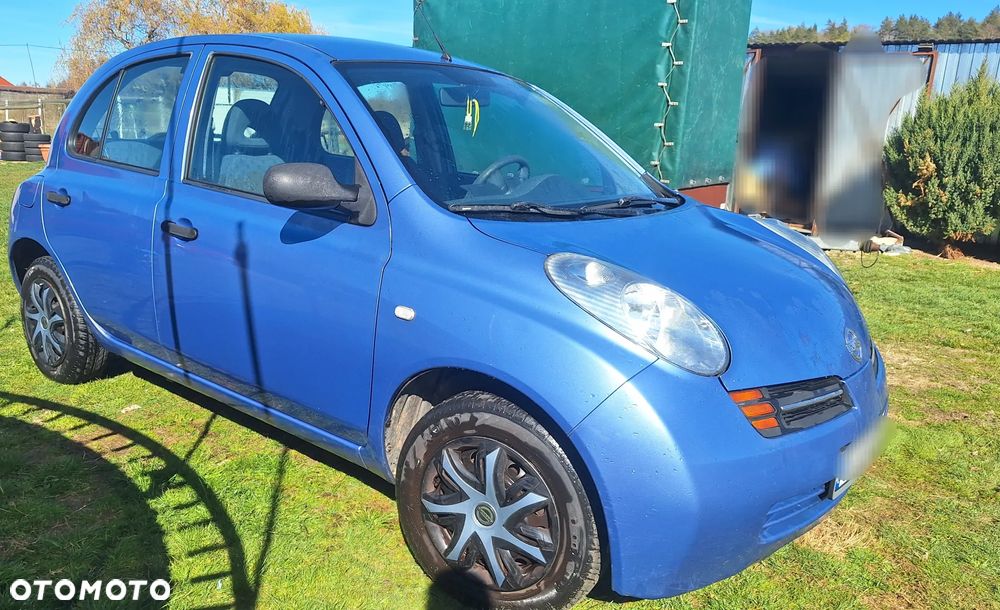 Nissan Micra - 1