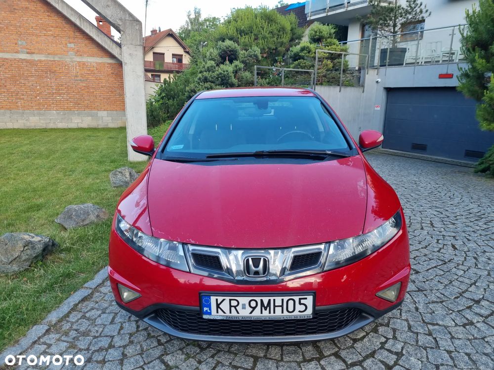 Honda Civic 1.8i-VTEC Automatik Executive - 2