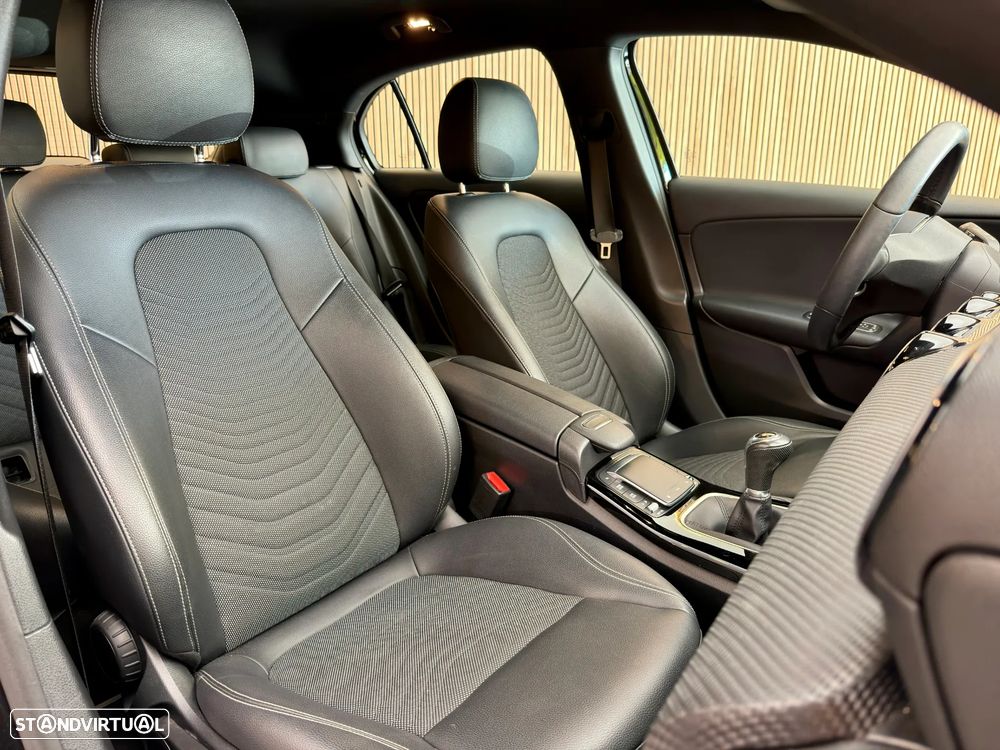 Mercedes-Benz A 160 Style Plus - 10