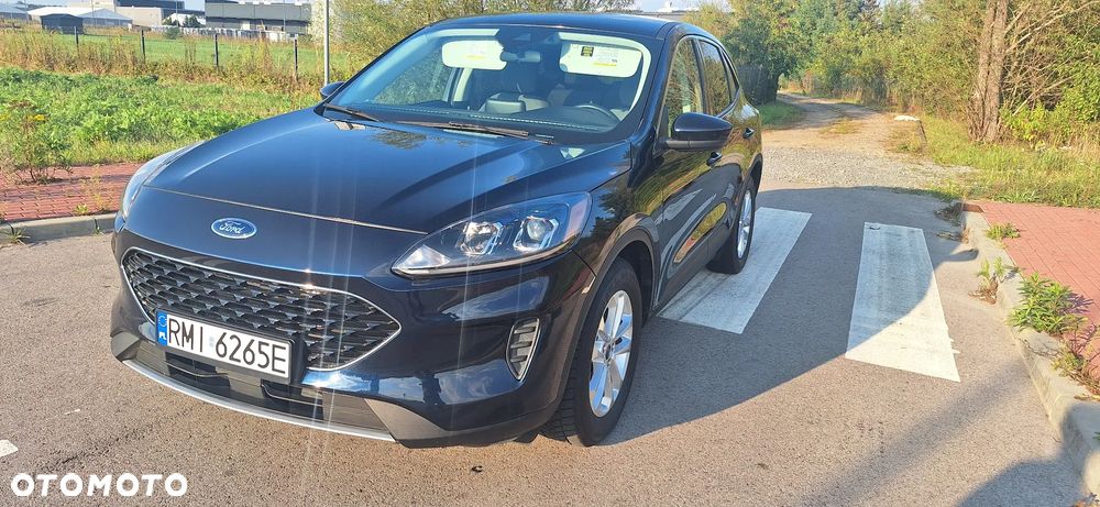 Ford Kuga - 4