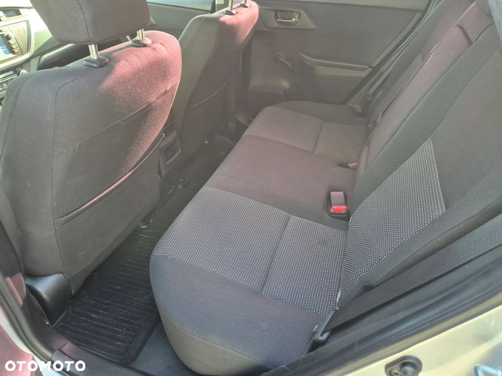 Toyota Auris 1.4 D-4D Life - 7