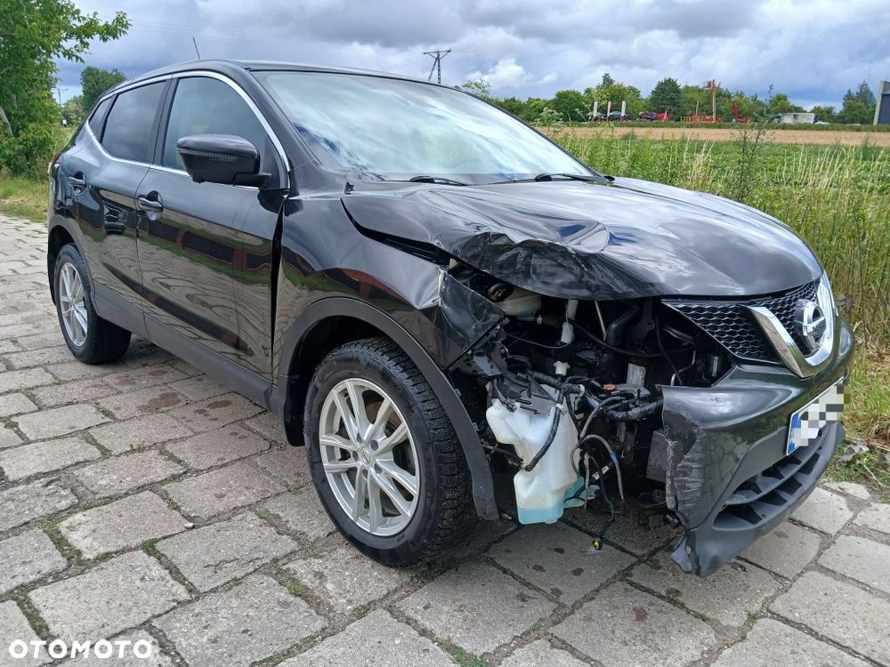 Nissan Qashqai - 4