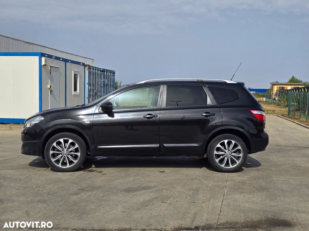Nissan Qashqai+2 - 10