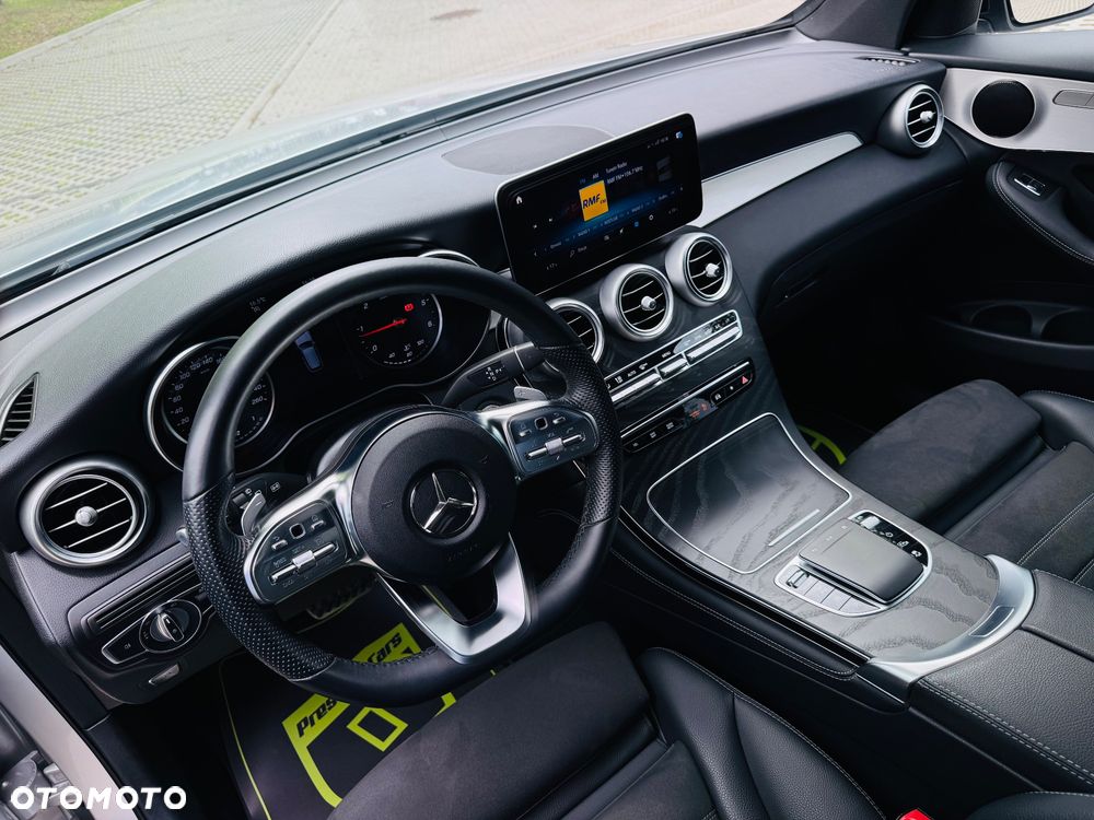 Mercedes-Benz GLC 220 d 4Matic 9G-TRONIC AMG Line Plus - 25