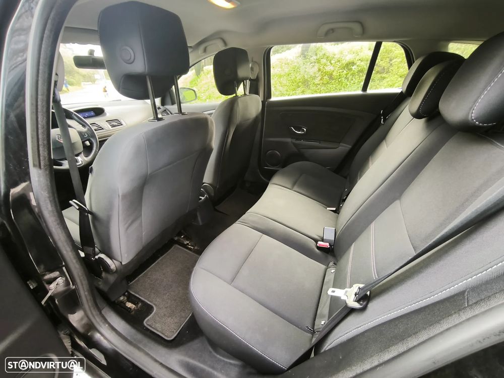 Renault Mégane Sport Tourer 1.5 dCi Confort - 7