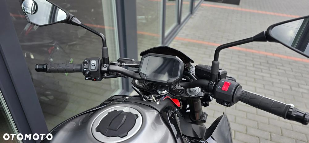 Kawasaki Z 900 - 17