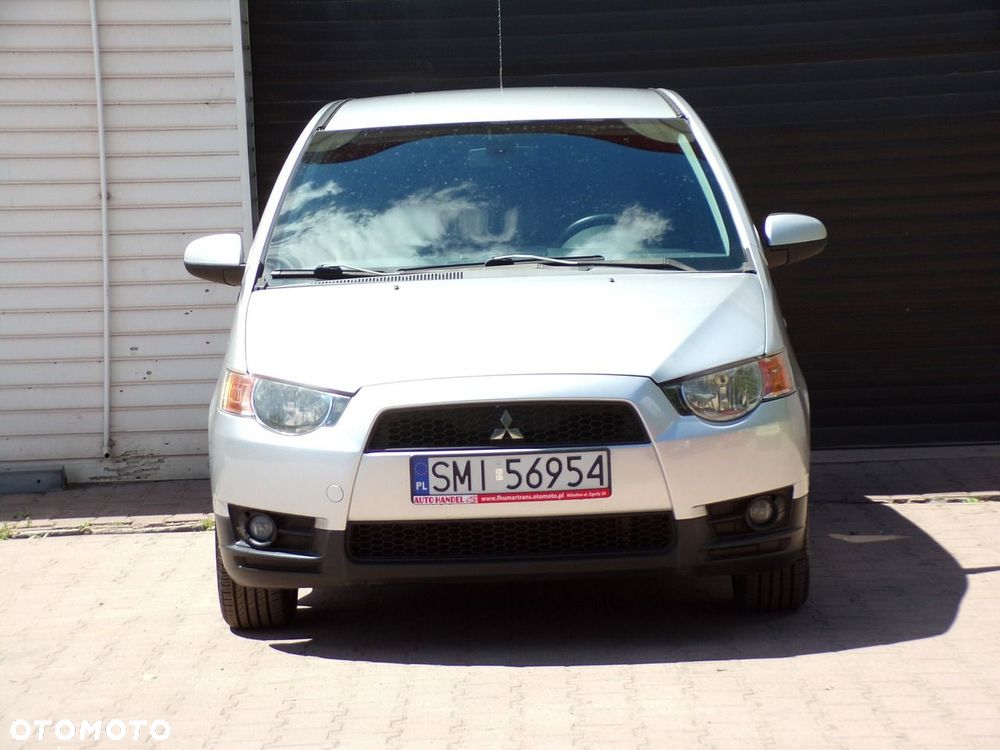 Mitsubishi Colt - 6