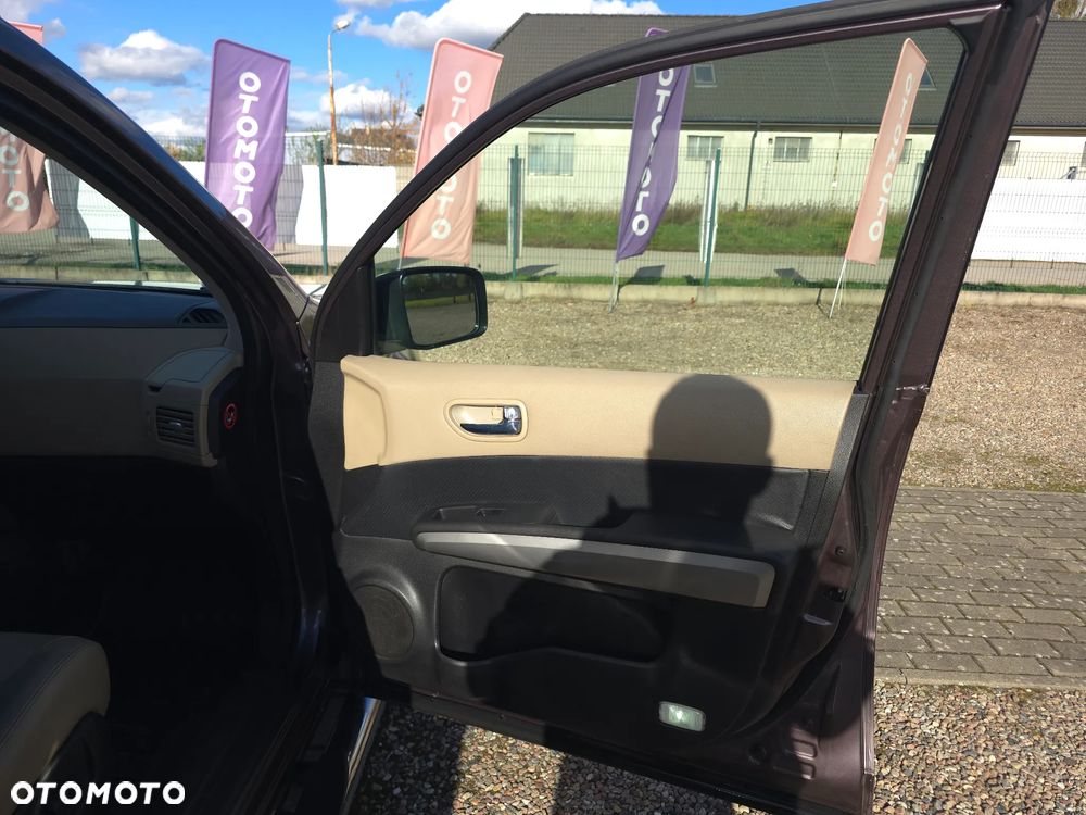 Nissan X-Trail 2.0 dCi LE - 19
