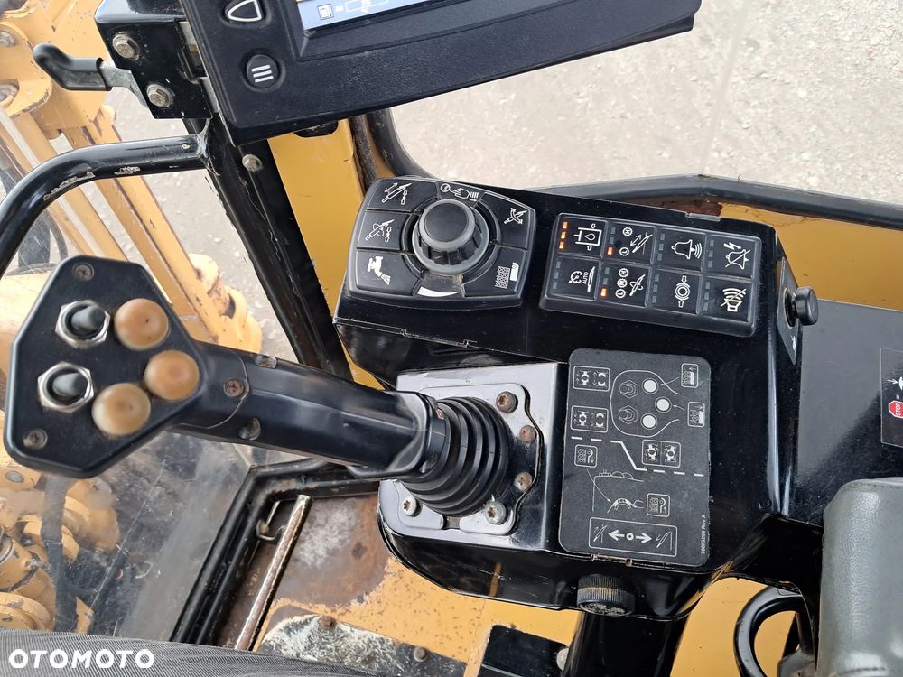 Vermeer D 24x40 Series II - 11