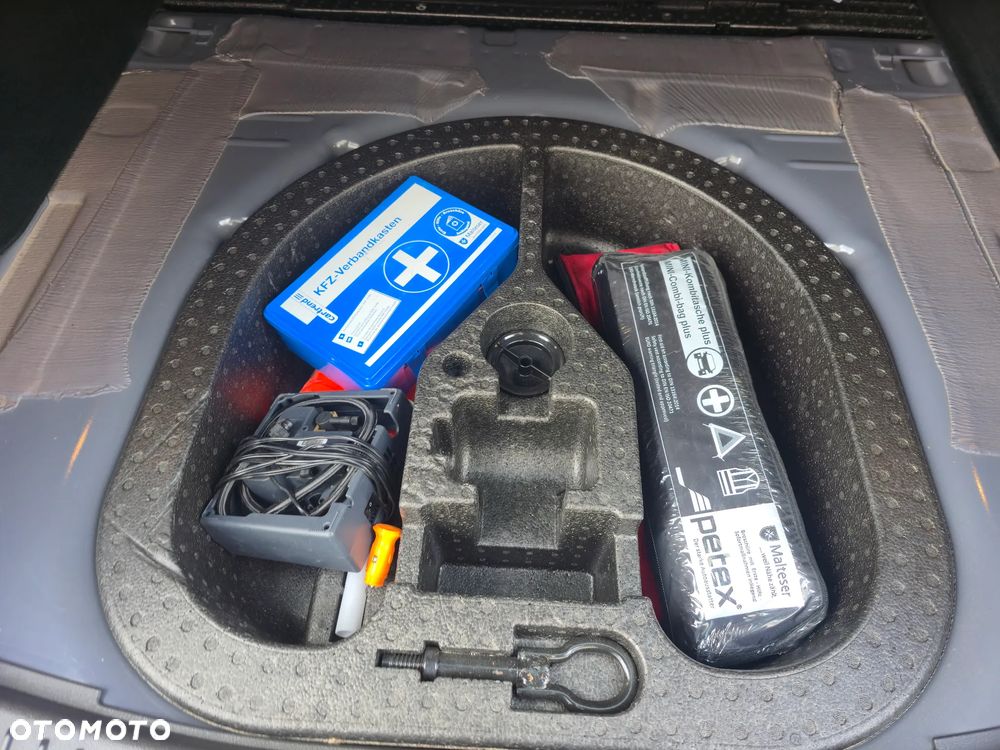 Ford Focus 2.0 EcoBoost ST - 18