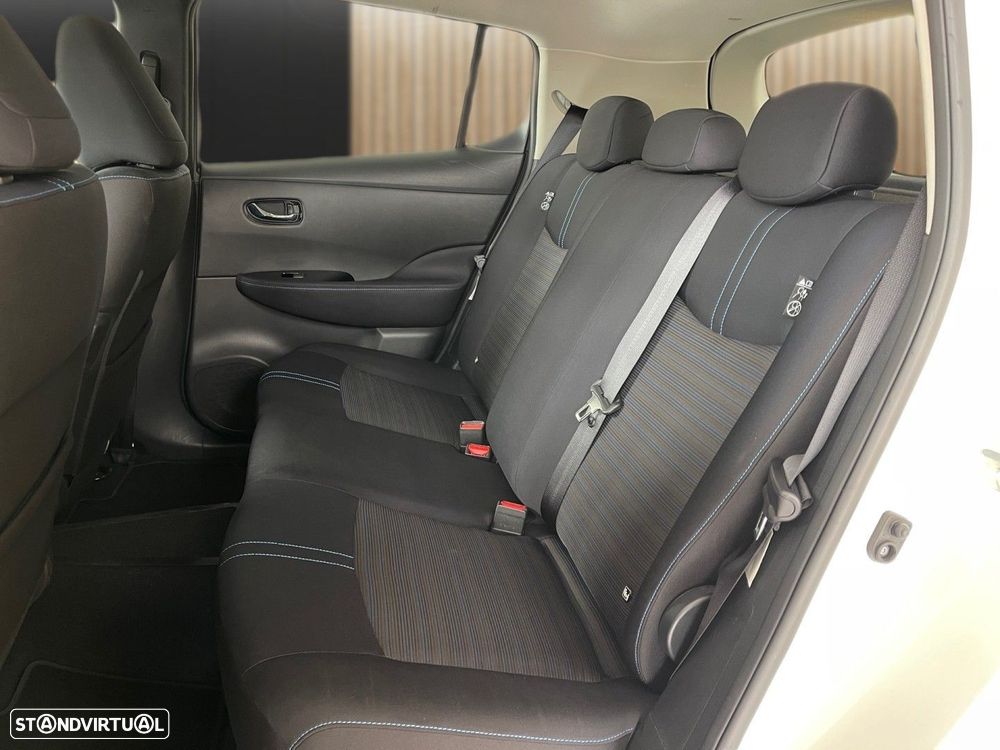 Nissan Leaf 40 kWh Acenta - 10