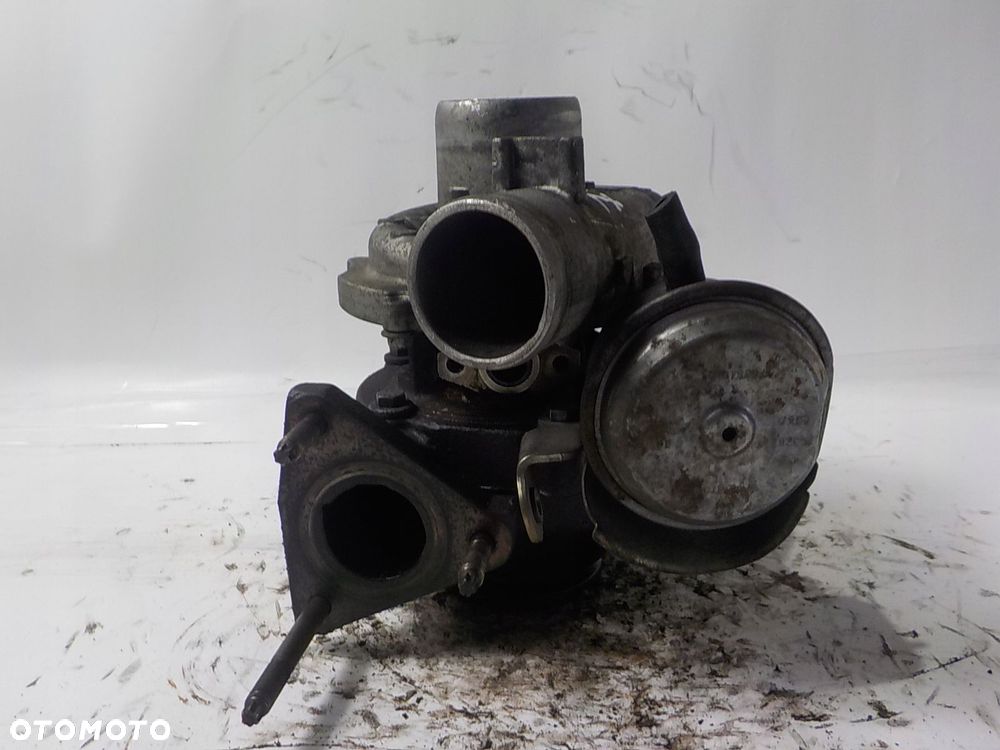RENAULT SCENIC II 1.9 DCI TURBOSPRĘŻARKA TURBINA H8200575462 - 2