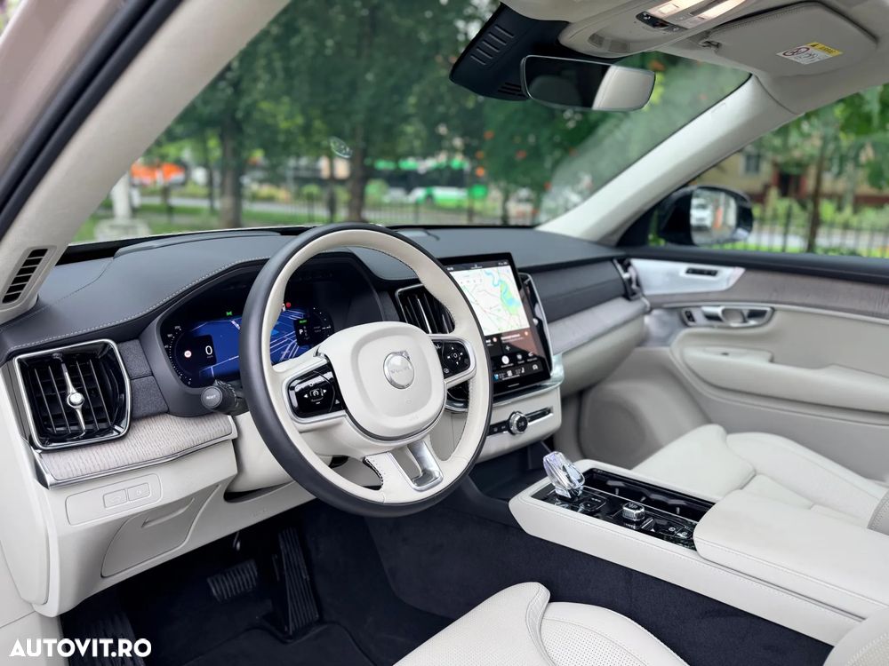 Volvo XC 90 T8 AWD PHEV Ultra Dark - 3