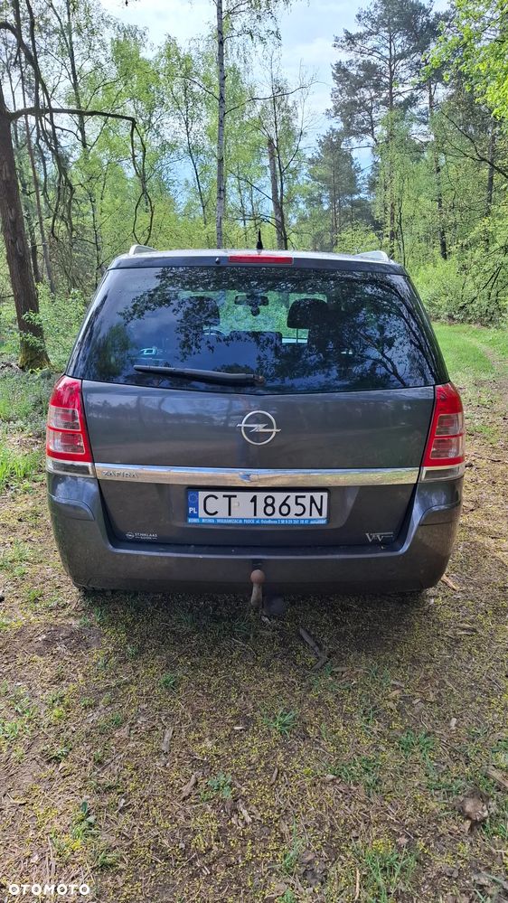 Opel Zafira 1.8 - 7