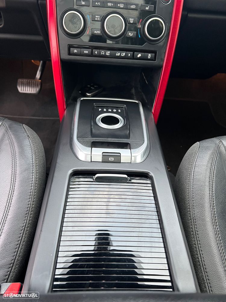 Land Rover Discovery Sport 2.0 TD4 HSE Auto - 19
