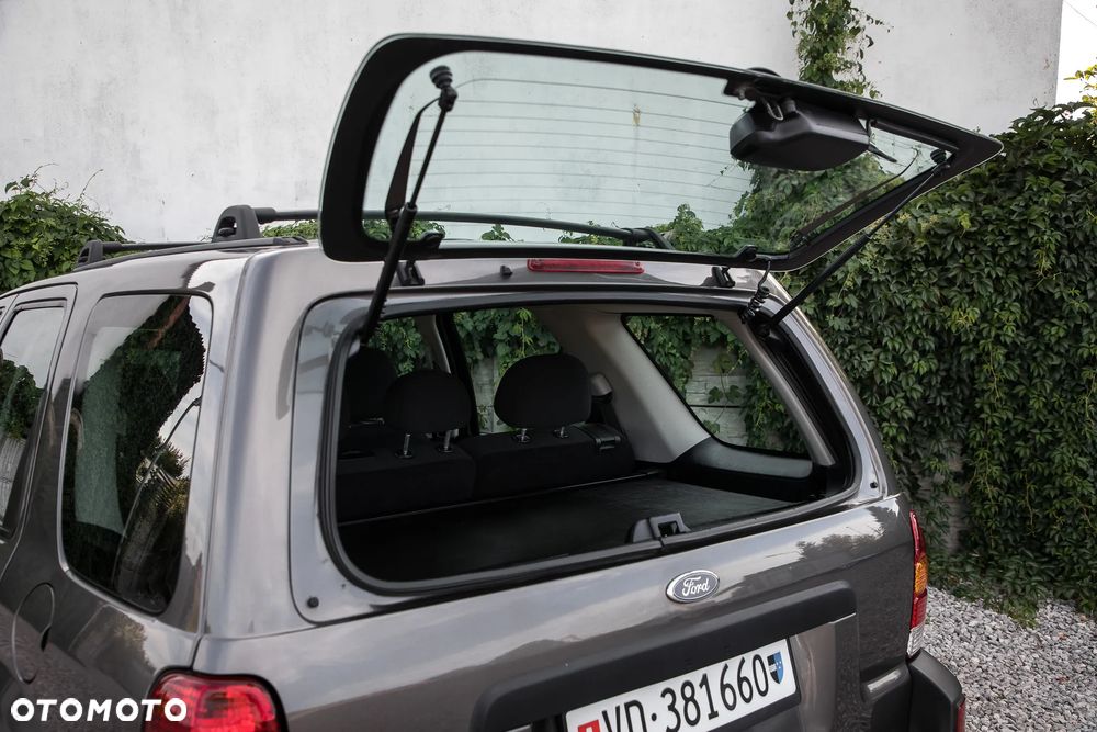 Ford Maverick 2.3 - 34