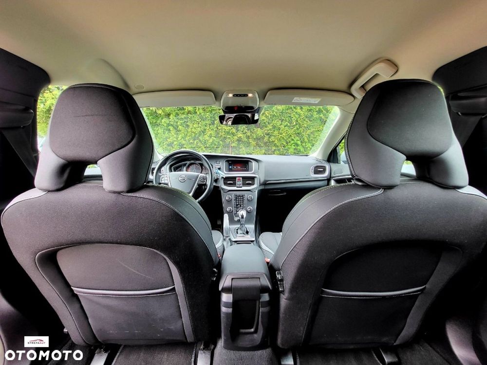Volvo V40 - 16