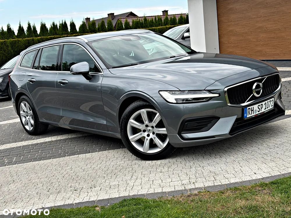 Volvo V60 D4 Drive-E Dynamic Edition (Momentum) - 9