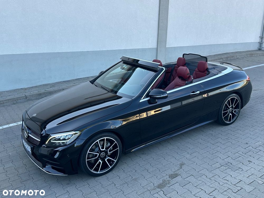 Mercedes-Benz Klasa C 300 9G-TRONIC - 3