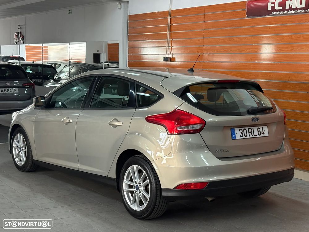 Ford Focus 1.5 TDCi Trend+ - 6