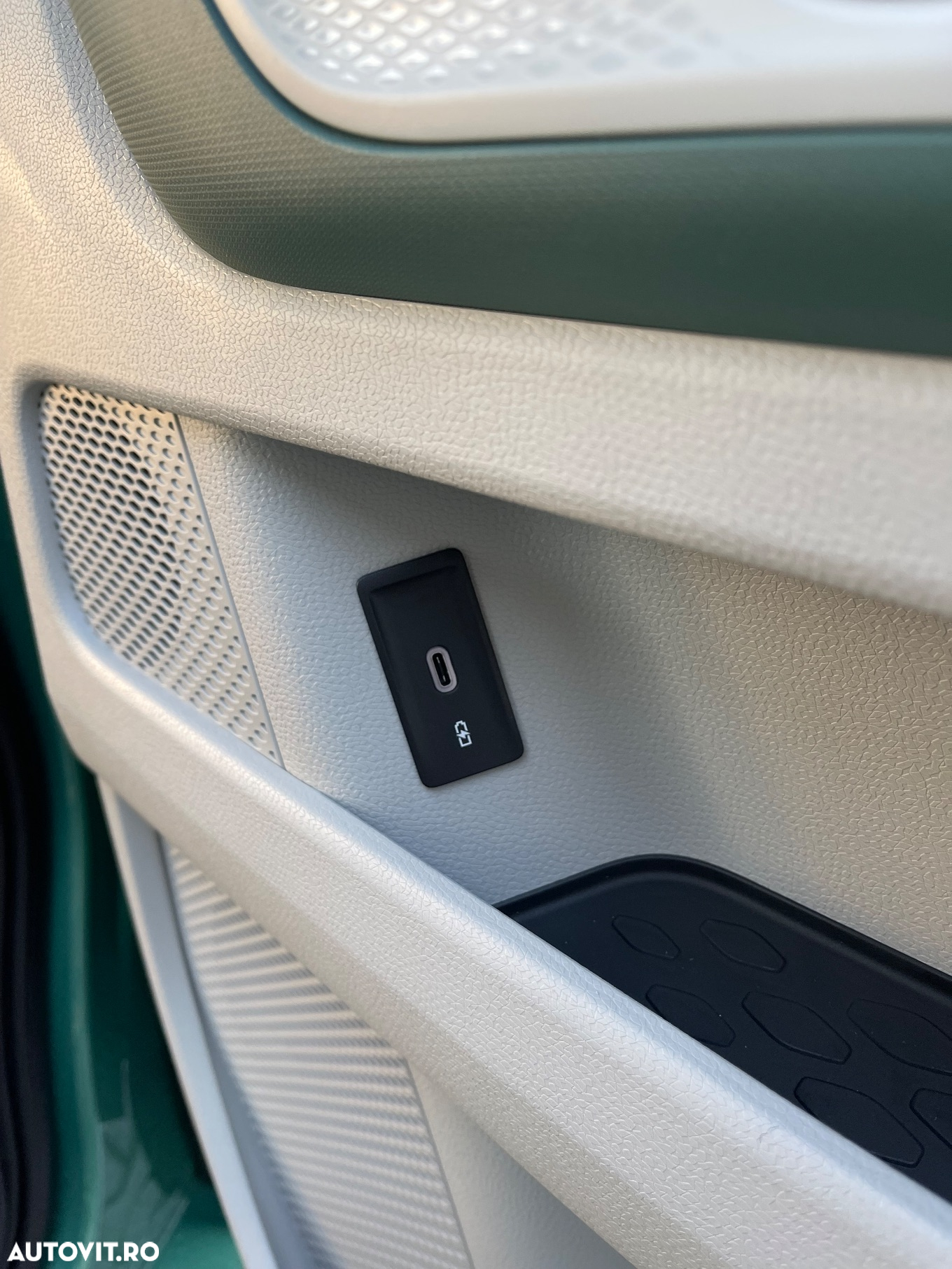 Volkswagen ID. Buzz - 6