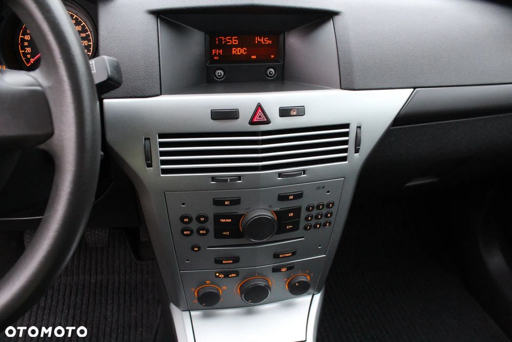Opel Astra 1.4 - 22
