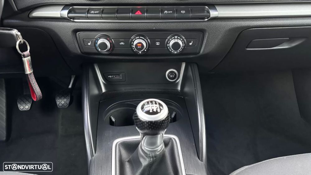 Audi A3 Sportback 30 TDI Sport - 18