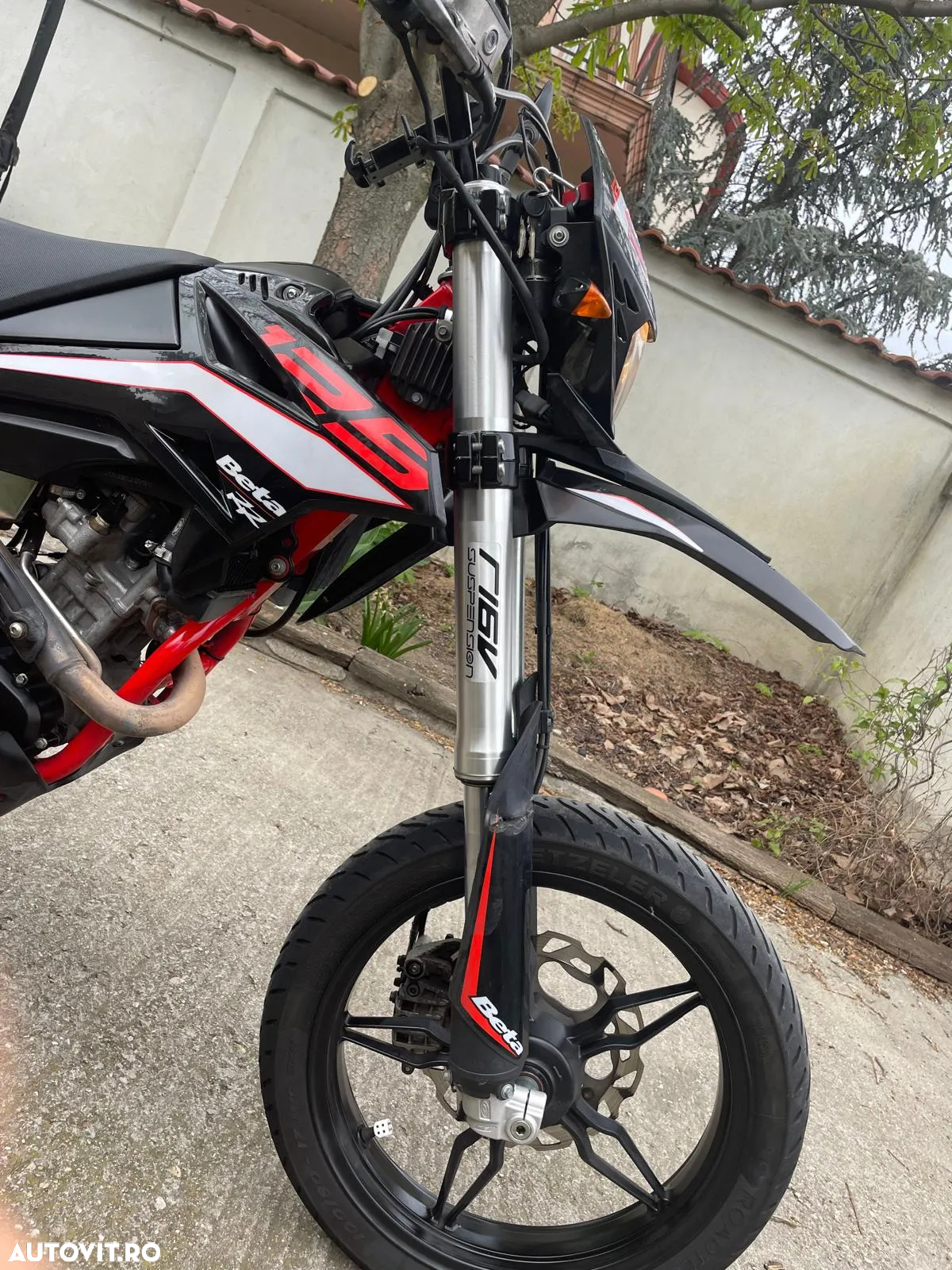 Beta RR - 5