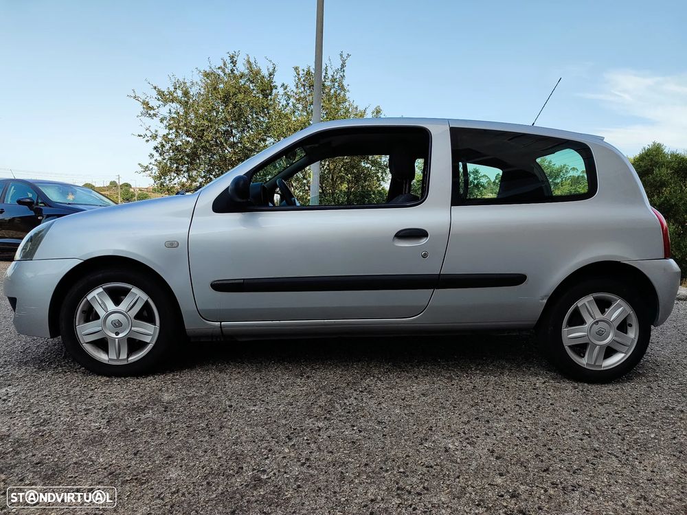 Renault Clio 1.5 dCi Dynamique - 4