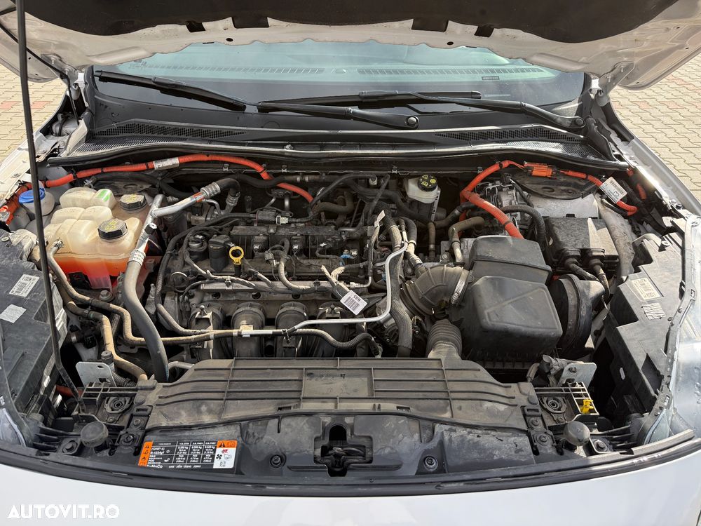 Ford Kuga 2.5 Duratec PHEV ST Line X - 18