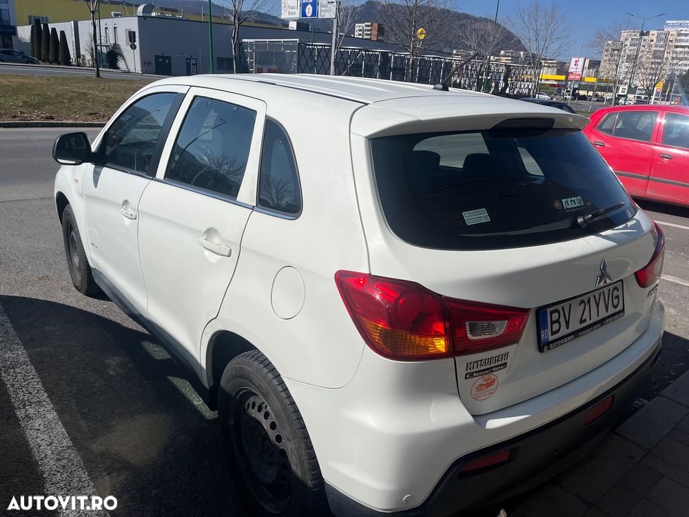 Mitsubishi ASX 1.8 DID 4WD Invite A13 - 9