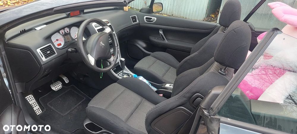 Peugeot 307 CC 2.0 - 4