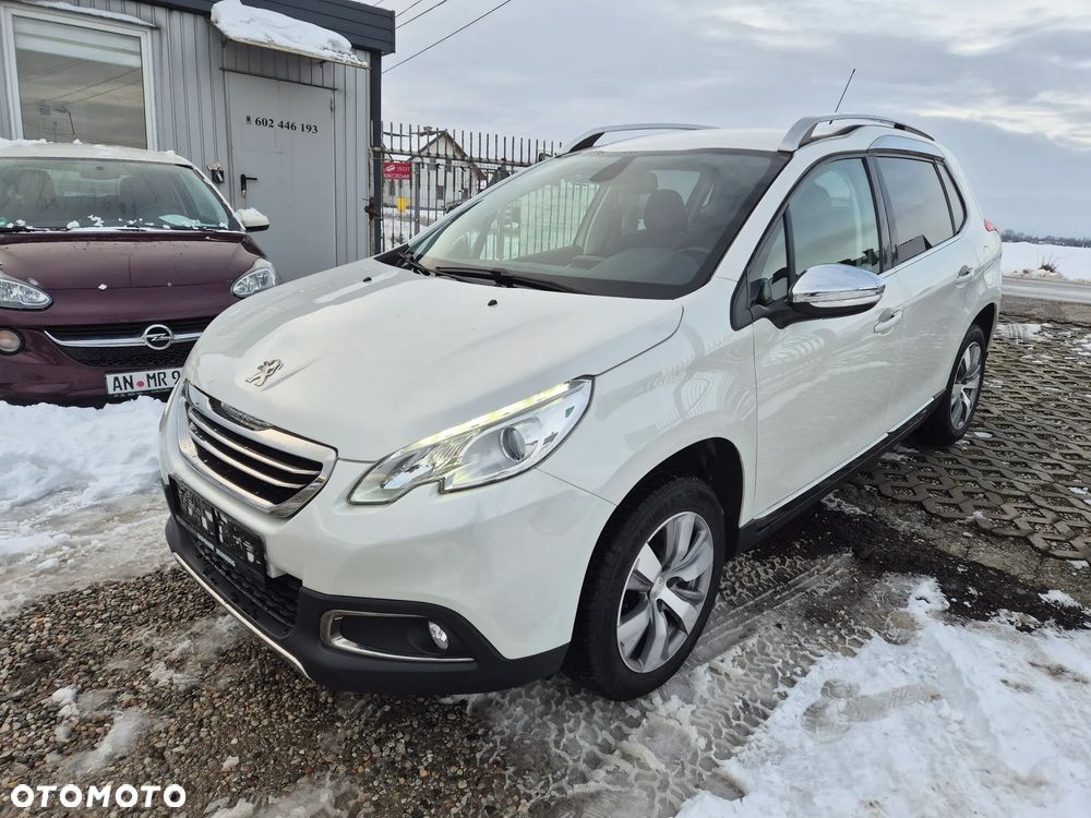 Peugeot 2008 1.6 BlueHDi Allure S&S - 2