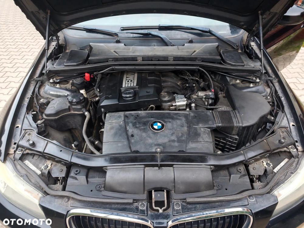 BMW Seria 3 - 23