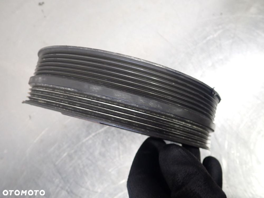 KOŁO PASOWE AUDI A6 C5 2.5 - 3