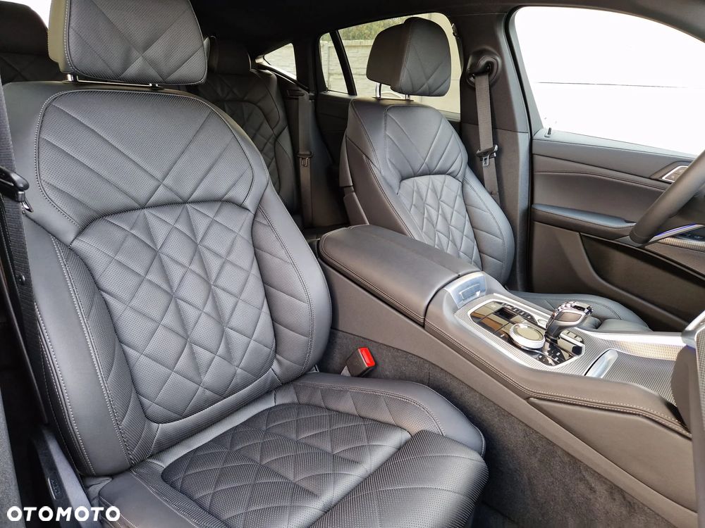 BMW X6 xDrive30d - 22