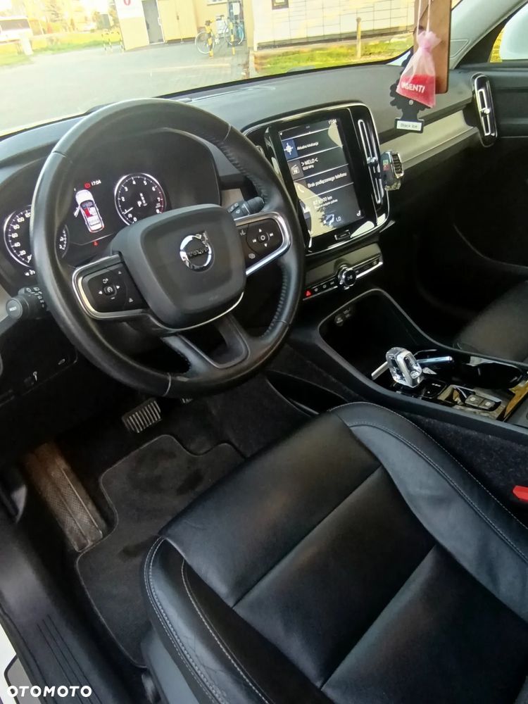Volvo XC 40 T3 Inscription - 7