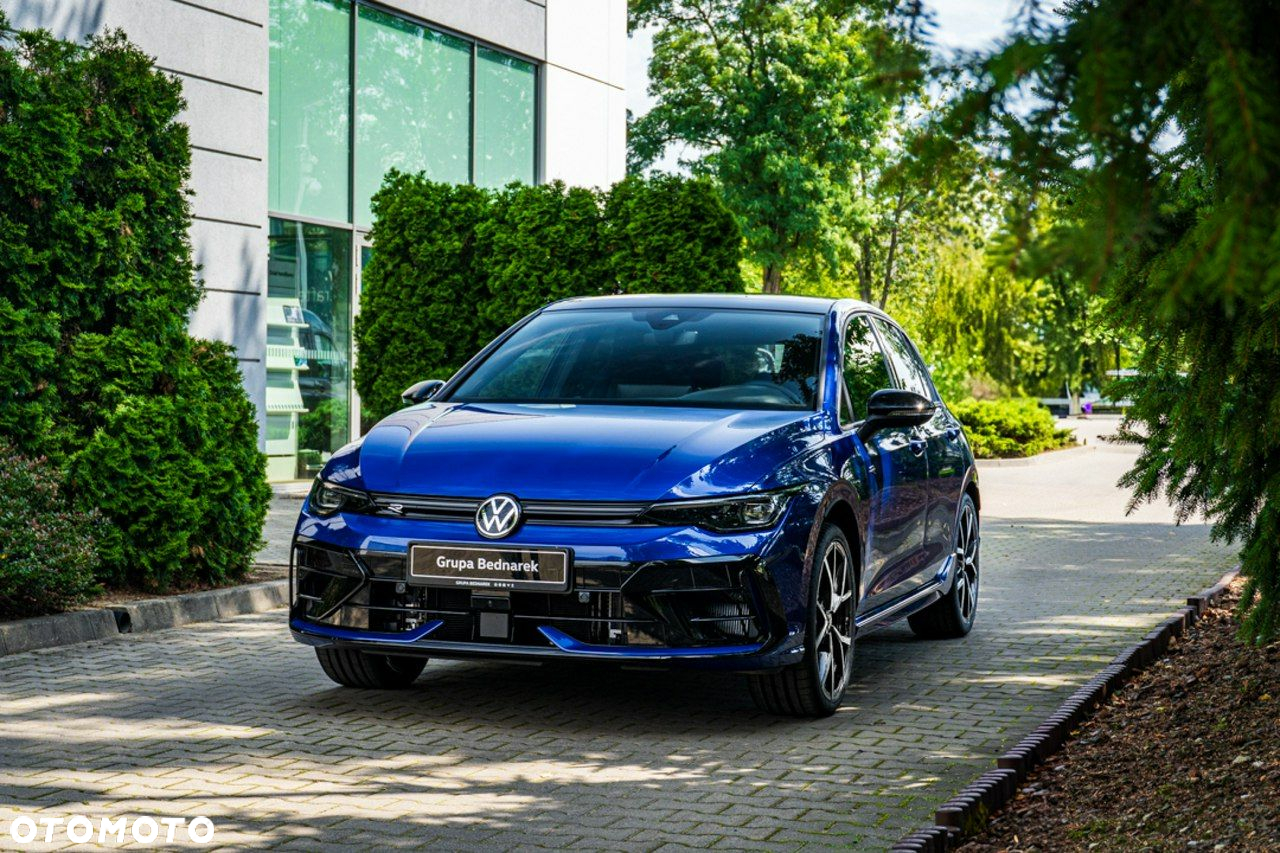Volkswagen Golf - 17