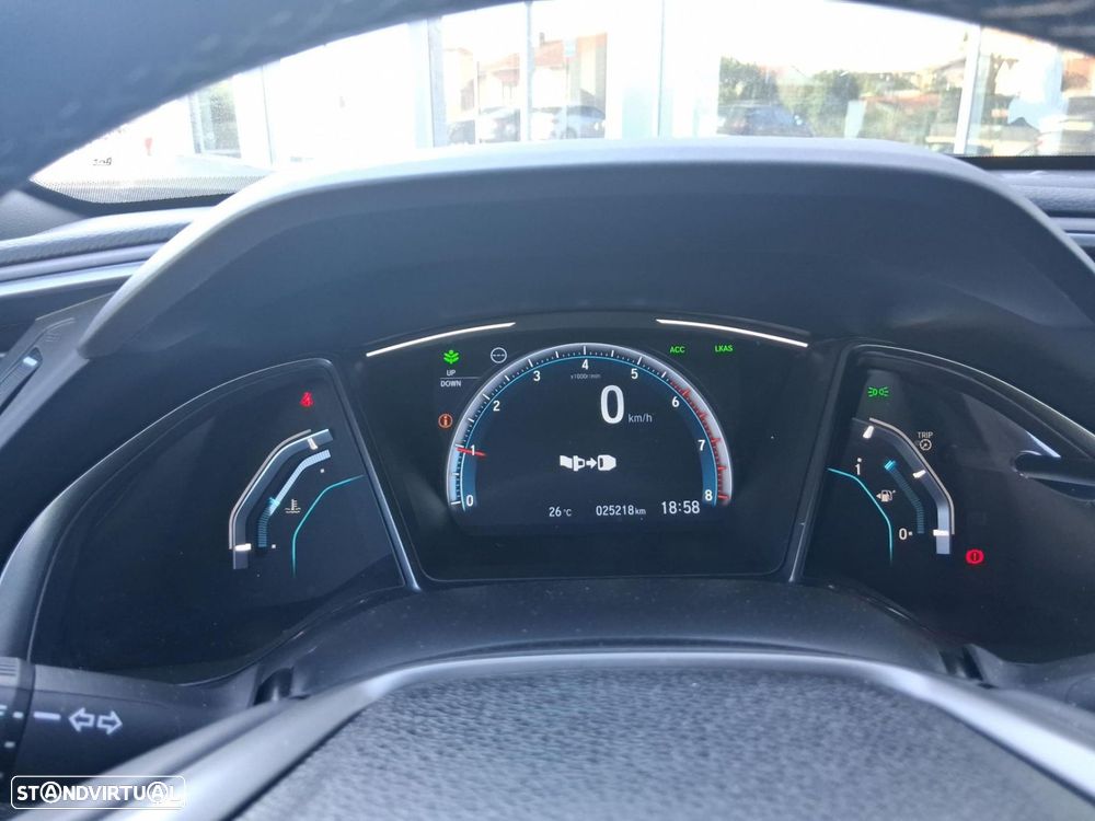 Honda Civic 1.0 i-VTEC Executive - 14
