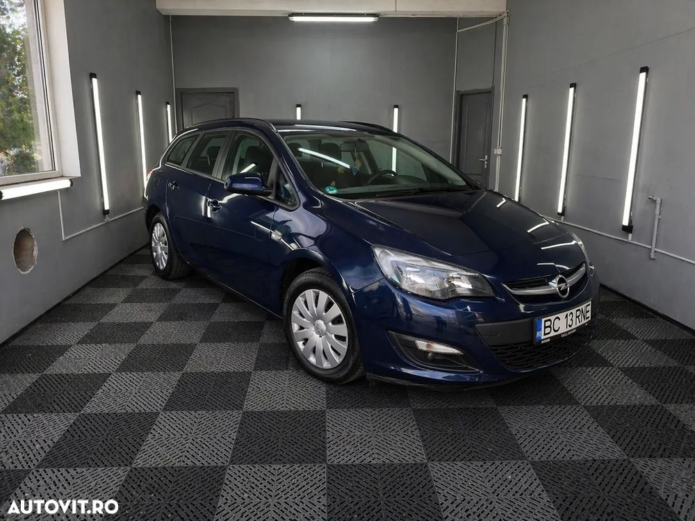 Opel Astra 1.6 CDTI DPF ecoFLEX TourerStart/Stop Edition - 2